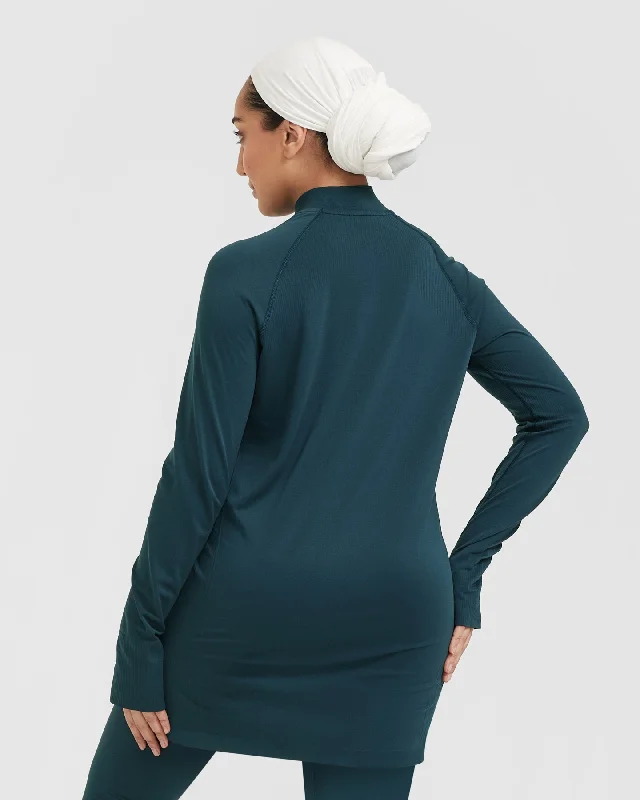 Go To Seamless Loose Long Sleeve Longline Top | Oil Blue