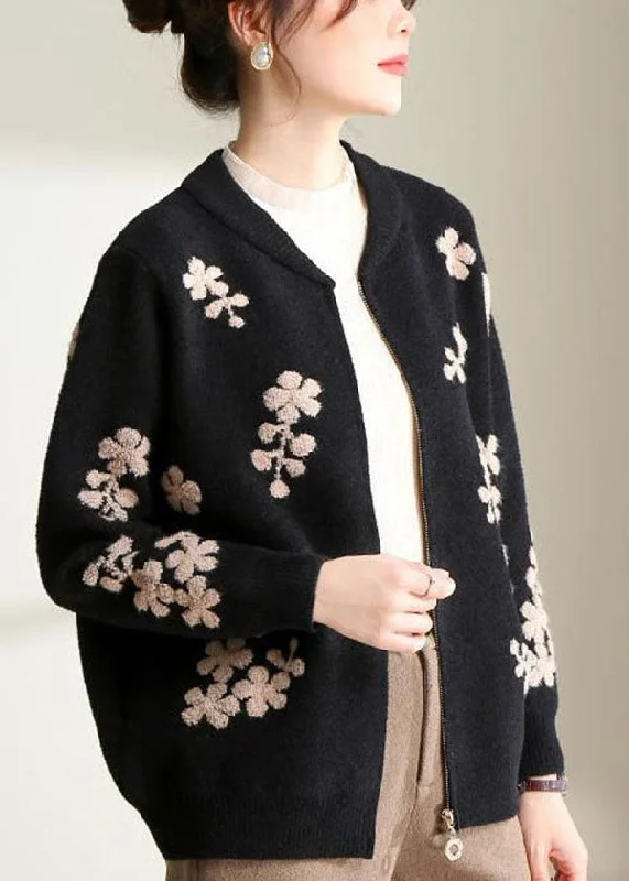 Stylish Black O-Neck Embroideried Teddy Knitted Coat Long Sleeve