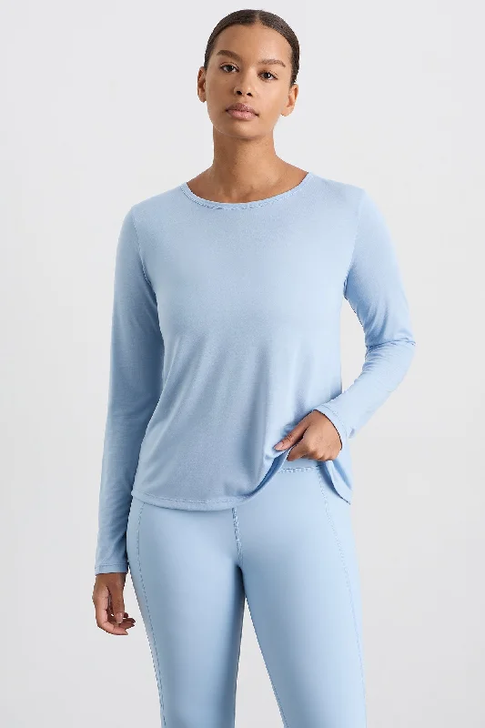 Long Sleeve Twist Tee 121