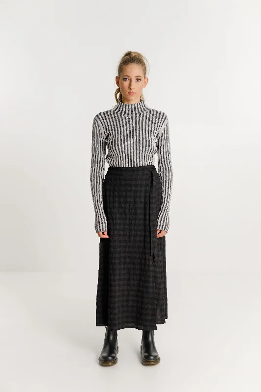 Turtle Neck - Sale - Black/Grey Stripe